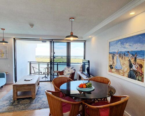 maroochydore-trafalgar-towers-apartments-deluxe-(10)