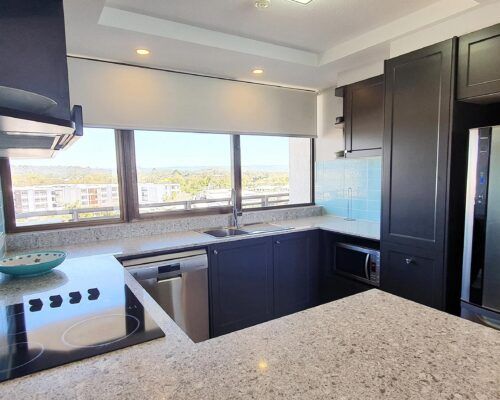 maroochydore-trafalgar-towers-apartments-deluxe-(9)